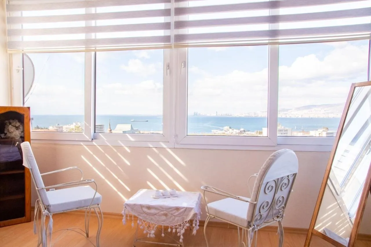 Lovely House With Sea View And Backyard Измир Дом отдыха