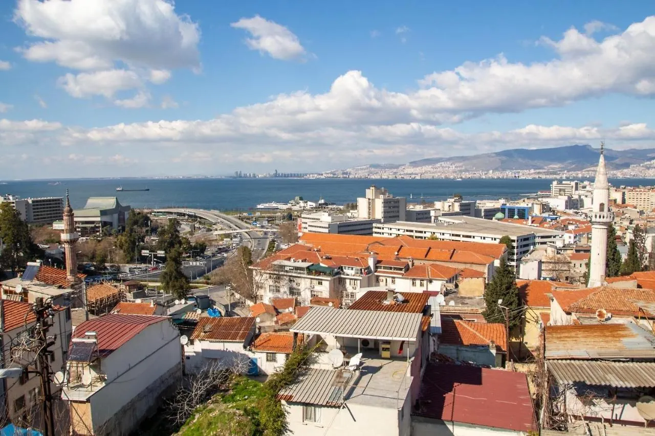 Lovely House With Sea View And Backyard Измир 0*,